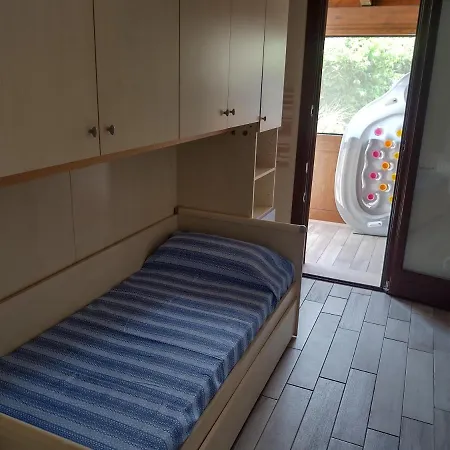 Pomelia Dom wakacyjny Campofelice Di Roccella