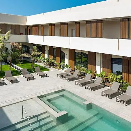 Pomelia Campofelice Di Roccella