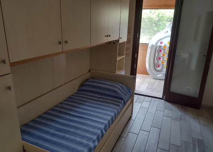 Pomelia Nyaraló Campofelice di Roccella